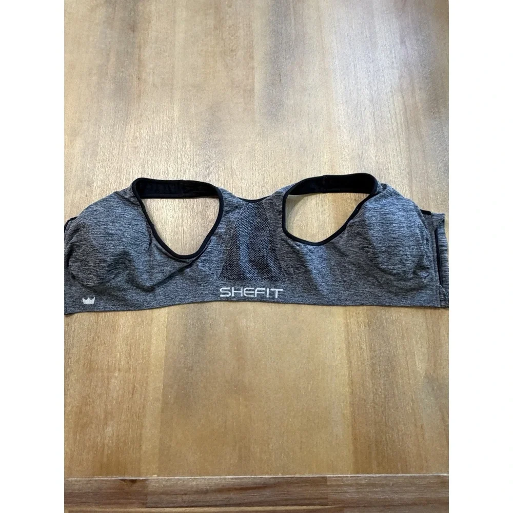 Shefit‎ Lounge Sports Bra Luxe Zip Front High Impact Padded